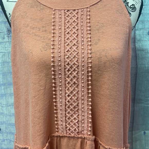 In excellent condition 2 Woman’s top. Old Navy XXL - Picture 3 of 16
